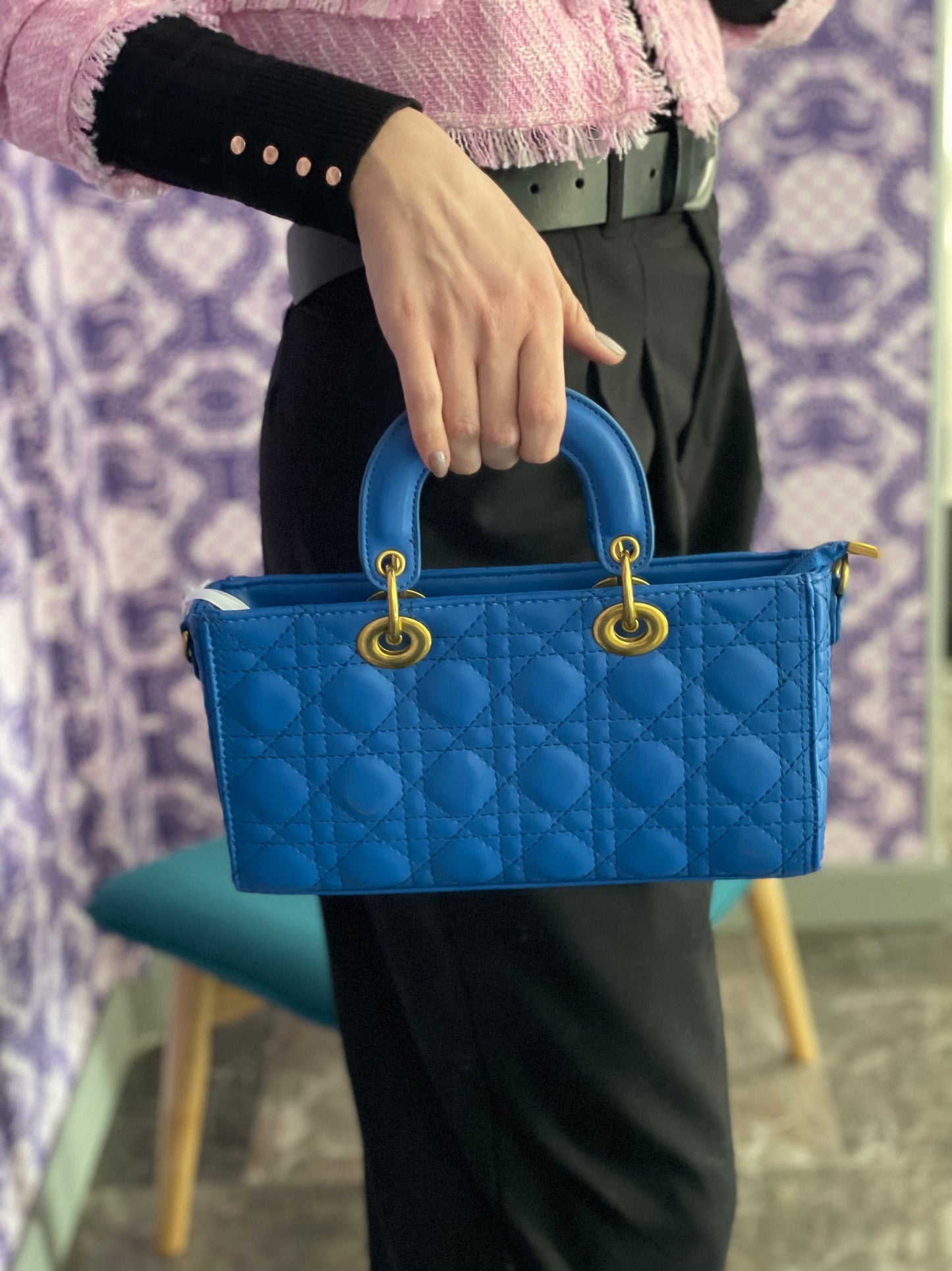 Borsa Lady